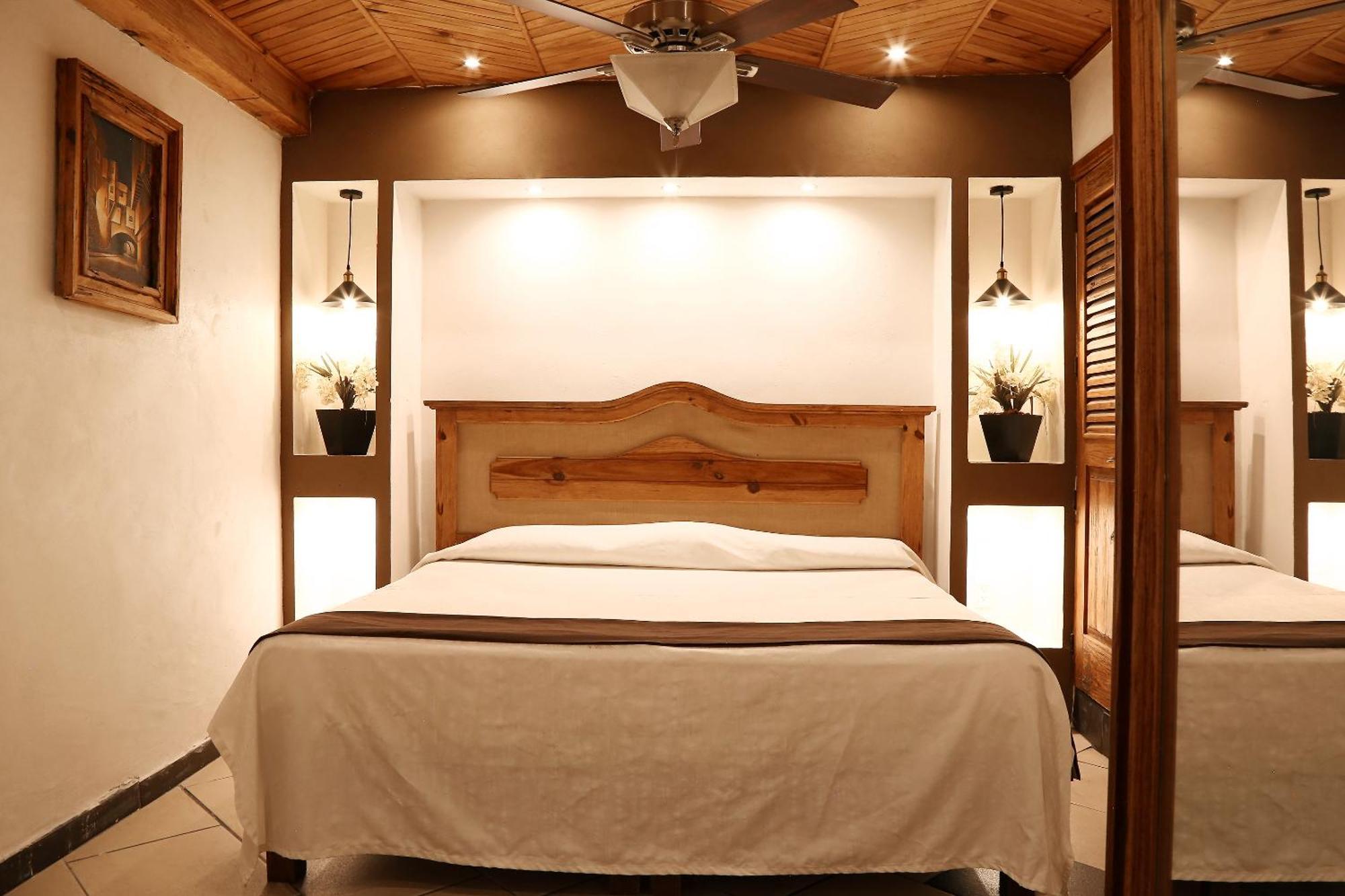Hotel Meson De Juan Valle